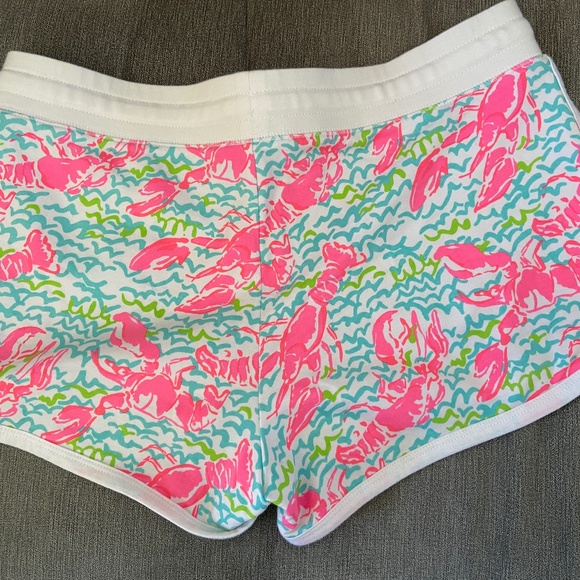Lilly Pulitzer lobster shorts with pockets knit size Large - Picture 4 of 6